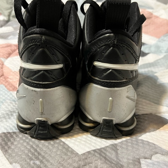 Nike Shox - Picture 4 of 6